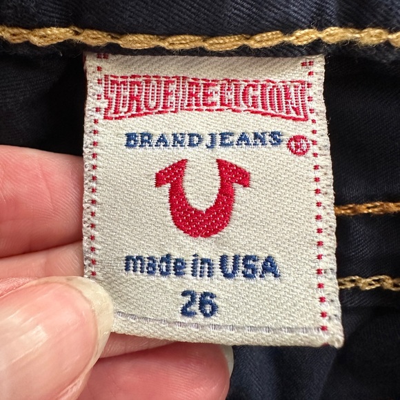 True Religion capris - Picture 2 of 4